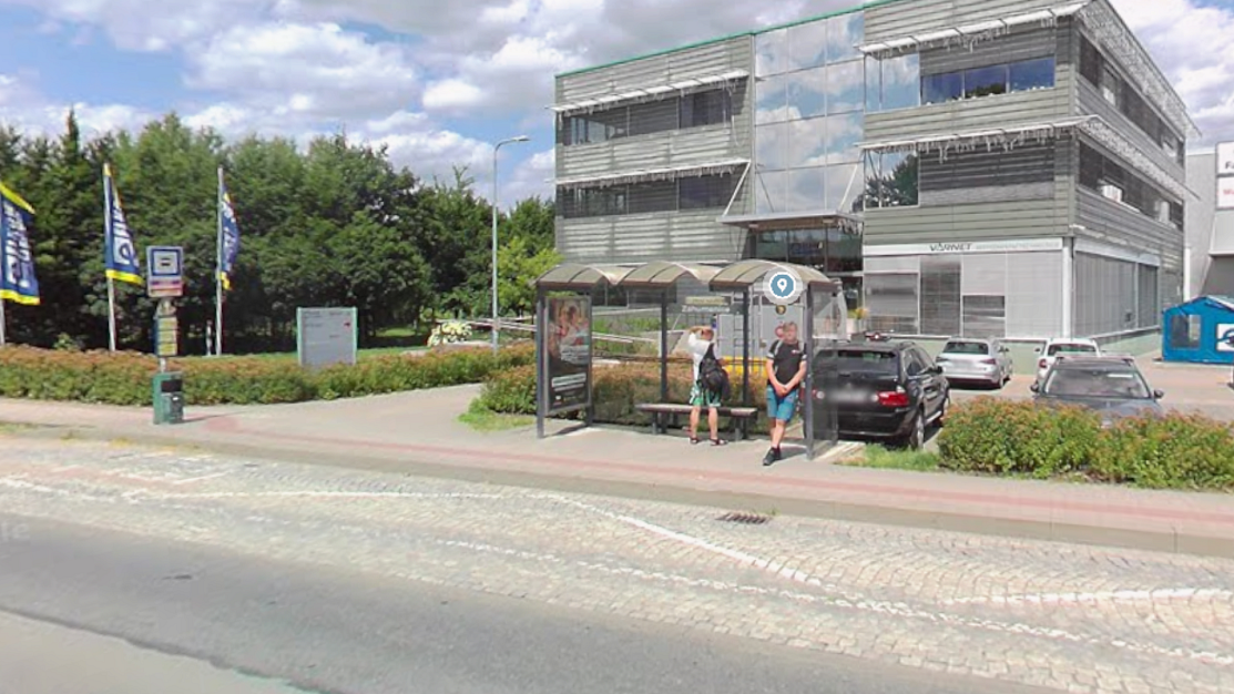 Zastávka MHD Záhuminice